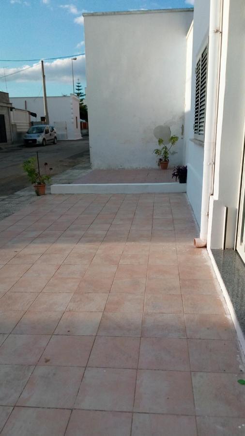Lucy Apartment Torre Lapillo Exterior foto