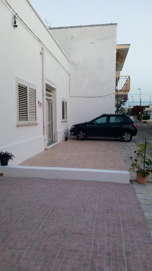 Lucy Apartment Torre Lapillo Exterior foto